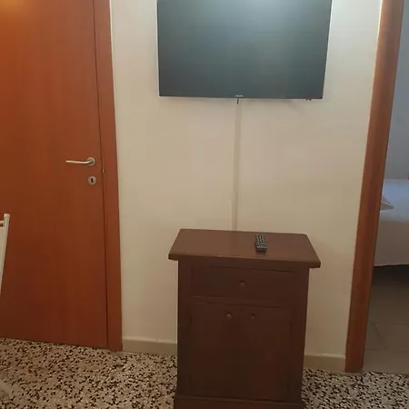 Ostuni Beb * Ostuni