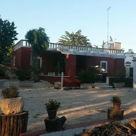 Ostuni Beb * Ostuni